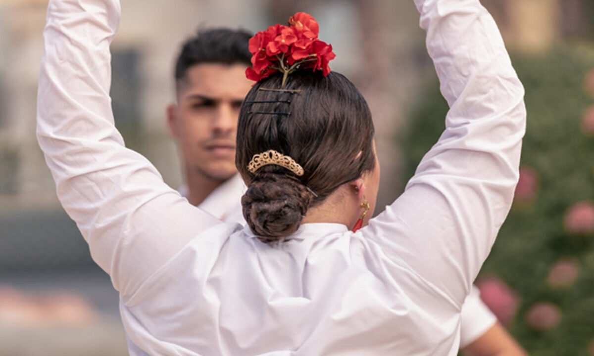 5 Peinados de flamenca para lucir espectacular, image size:1200x720